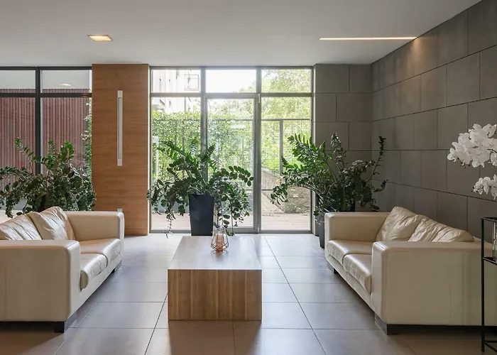 Art River View Lägenhetshotell 3*