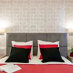 Aparthotel Art River View
