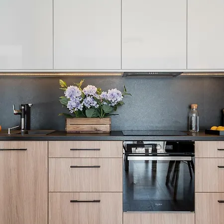 Art River View 3*