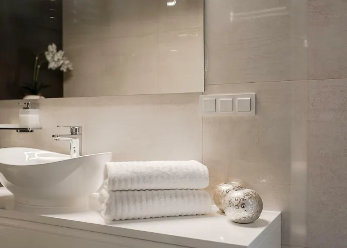 Aparthotel Art River View