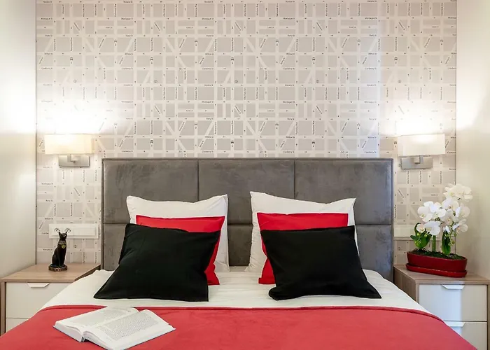 Aparthotel Art River View